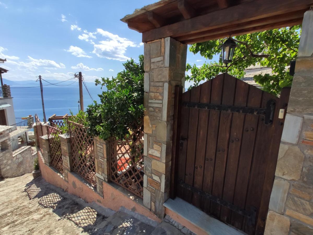 The Pagasetic Balcony - Magestic Sea Cottage Volos Exterior photo